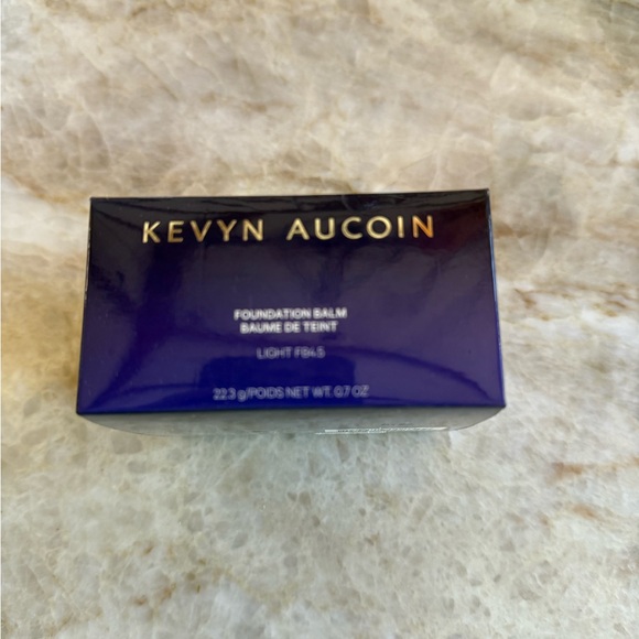 Kevyn Aucoin Foundation Balm Light FB4.5 - Picture 2 of 4